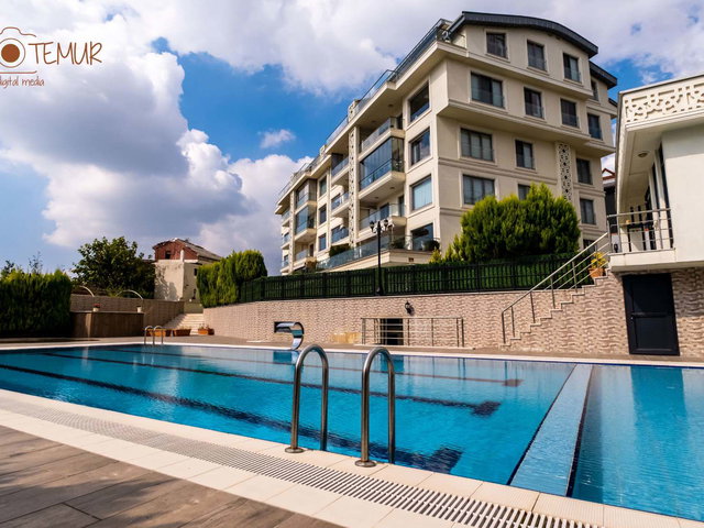 İZMİT ORHAN MAH’DE 3+1 | 145 M² BRÜT | YERDEN ISITMALI | 2 BANYOLU | BALKONLU KİRALIK DAİRE