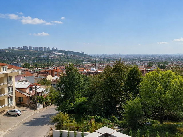 İZMİT TEPEKÖY’DE, 2+1, BALKONLU, DOĞALGAZ KOMBİLİ KİRALIK DAİRE