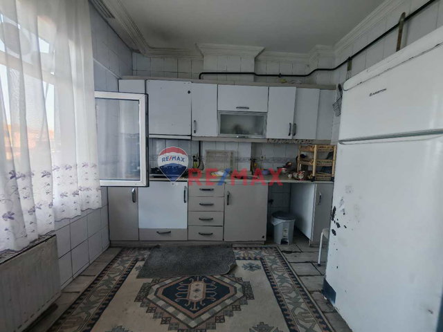 REMAX MAVİ'DEN YAĞCILAR MAHALLESİ'NDE ASANSÖRLÜ 3+1 DAİRE