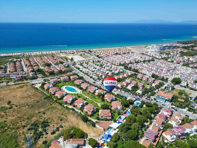 (NSL) BARIŞKENT SİTESİ'NDE DENİZE 250M MESAFEDE TRİPLEX VİLLA
