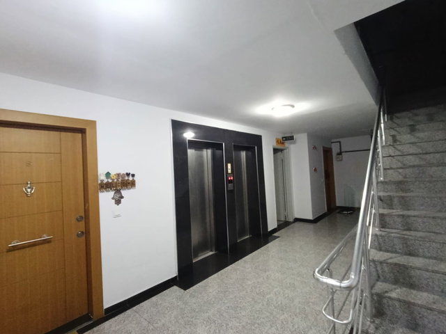 BÜYÜKÇEKMECE VALİDESUYU 2 DENİZ VE HAVUZ MANZARALI 3+1 SATILIK