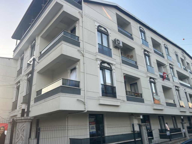 KARTEPE ATAEVLER DE SATILIK 2+1 YÜKSEK GİRİŞ DAİRE