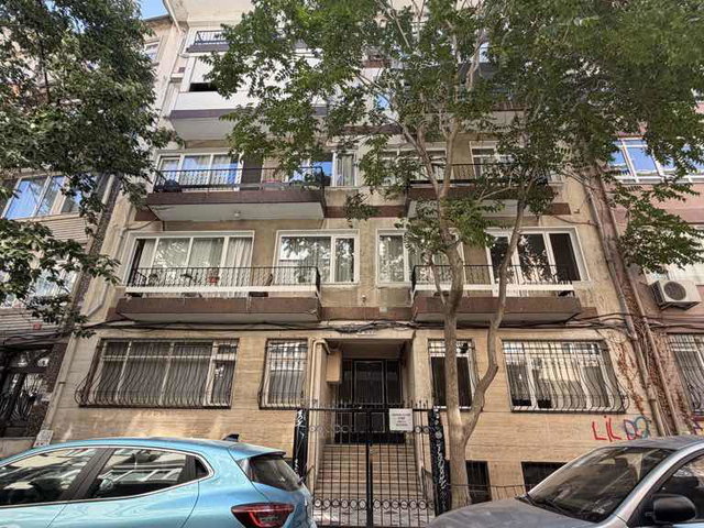 CAFERAĞA DA BAHÇE KULLANIMLI BOŞ SATILIK 1+1 DAİRE