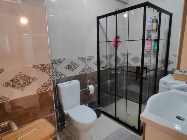 ÇAYIROVA YENİ MAH.DE 2+1 ARA KAT MÜLKİYETLSATILIK DAİRE