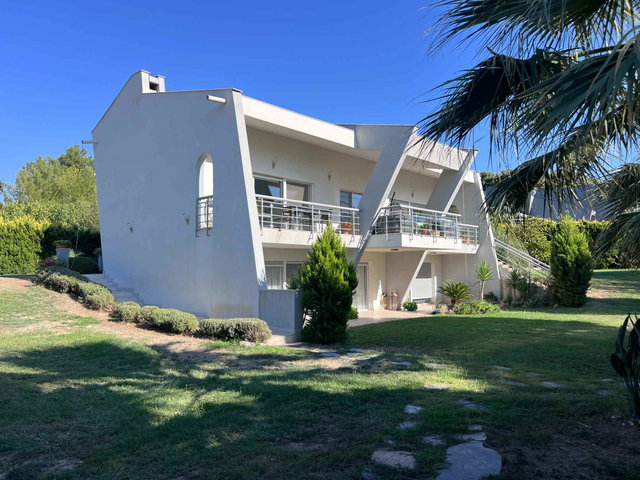 URLA SIRASELVILERDE 1.476M² ARSA İÇINDE 4+1 SATILIK VILLA