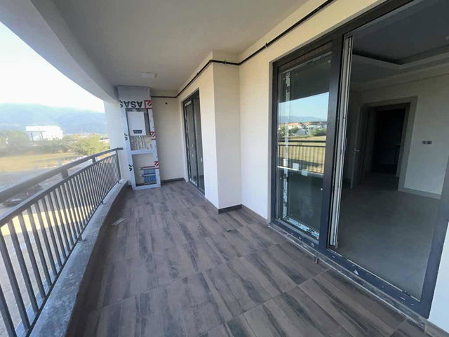 KARTEPE HÜRSOY BAHÇEM PROJESİNDE 3+1 SATILIK LÜKS ARAKAT DAİRE
