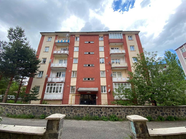 REMAX İLKE'DEN YENİŞEHİR'DE 3+1 KİRALIK DAİRE