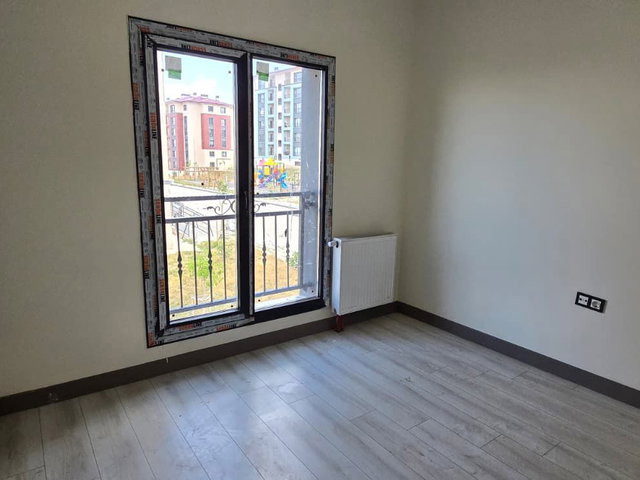 REMAX ARTIS'DEN HILALKENT TOKILERDE KIRALIK 3+1 DAIRE