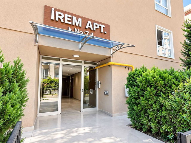 REMAX BEYAZ 23 NİSAN'DA 2+1 SATILIK DAİRE