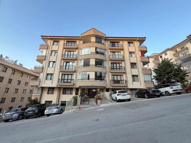 AKPINAR ODTÜ ORMAN MANZARALI FULL YAPILI ARA KAT ASANSÖRLÜ 3+1 DAİRE
