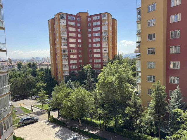 DEMETEVLER MH HAVACILAR SİTESİ SATILIK 3+1 DAİRE
