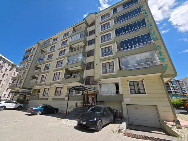 REMAX İLKE'DEN ŞEHİR HASTANESİ KARŞISI 3+1 KİRALIK DAİRE