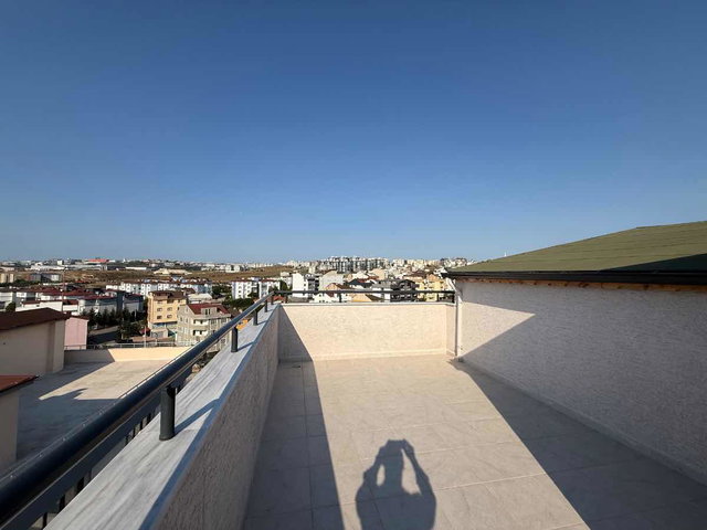 ÇAYIROVA AKSE’DE GÜNEY CEPHE, SIFIR 4+1 DUBLEKS | 190 M² BRÜT