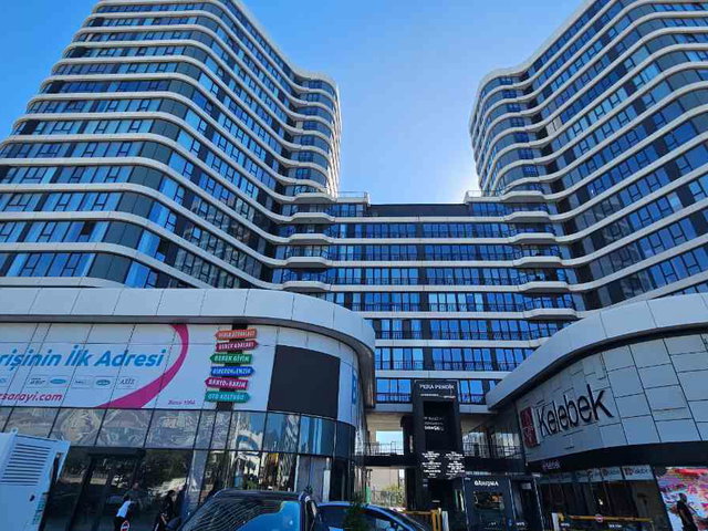 PENDIK E5 YANYOL PERA RESIDANCE SATILIK 2+1 126 M2 EBEVEYN NANYOLU DAIRE