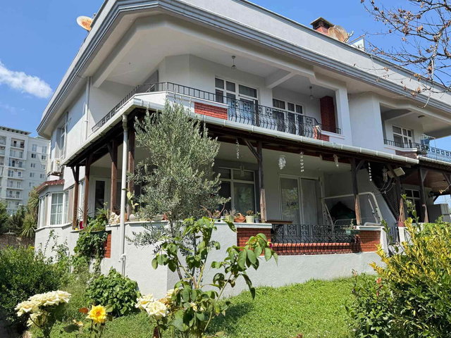 PENDIK YENIŞEHIR AŞIYAN VILLALARI SATILIK FOURLEKS VILLA