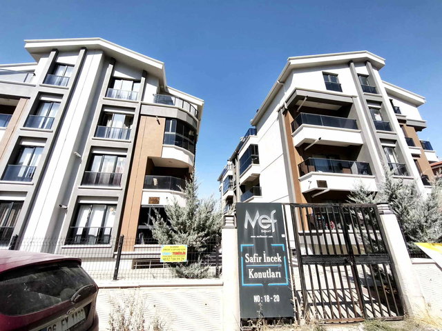 İNCEKTE BUTİK SİTEDE OTOPARKLI 1+1 KİRALIK DAİRE