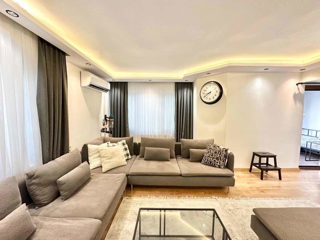 REMAX LEON | GÖRÜKLE'DE MODERN YENILENMIŞ BAHÇE KATI SATILIK 3+1