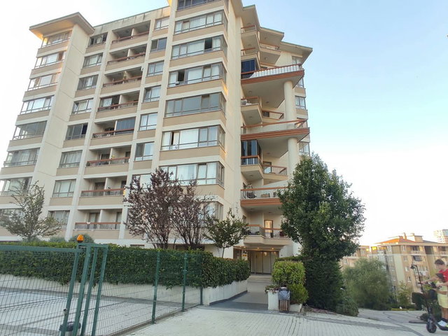 ESENYURT PİRİREİS’TE METROBÜSE YÜRÜME MESAFESİ | EŞYALI | GENİŞ BALKONLU 1+1 KİRALIK