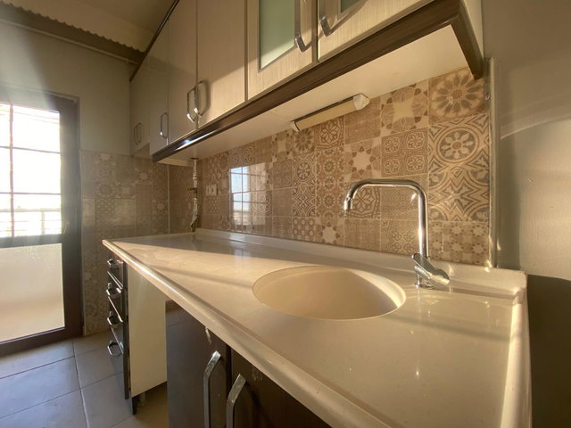 REMAX İLKE'DEN A.GAZİ TOKİ'DE 2+1 ARA KAT KİRALIK DAİRE