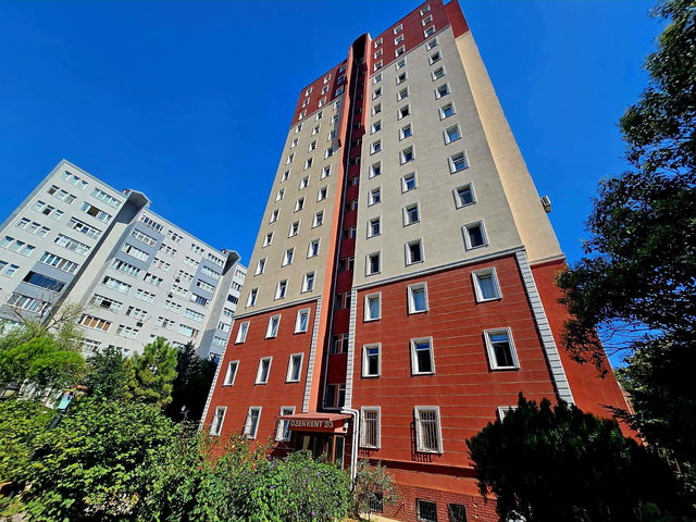 ÖZENKENT SITESI GÜNEY-BATI CEPHE AVANTAJLI SATILIK 3+1 DAIRE