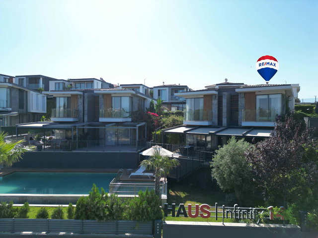 HAUS INFINITY 14 KÖŞE ÖZEL BAHÇE FULL DENİZ MANZARALI 3+1 VİLLA