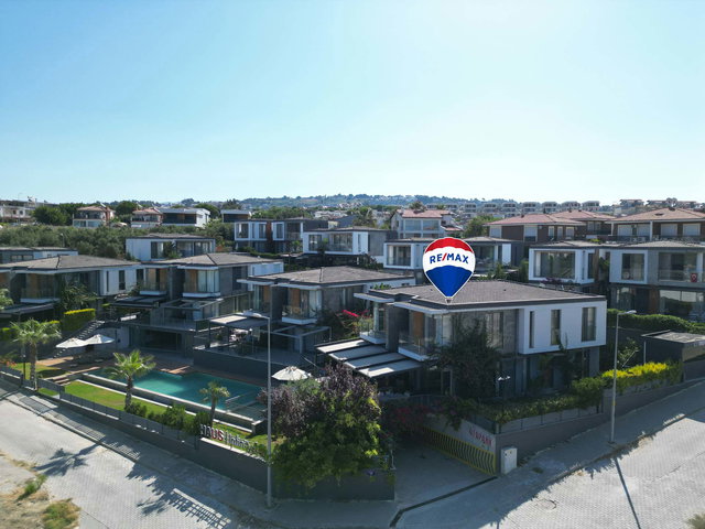 HAUS INFINITY 14 KÖŞE ÖZEL BAHÇE FULL DENİZ MANZARALI 3+1 VİLLA