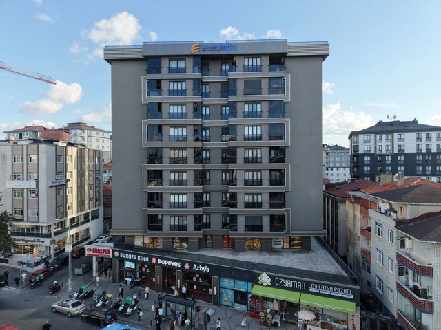 ÜMRANIYE İSTIKLAL MAH. SONDURAK EVLERI'NDE 3+1 SATILIK DAIRE