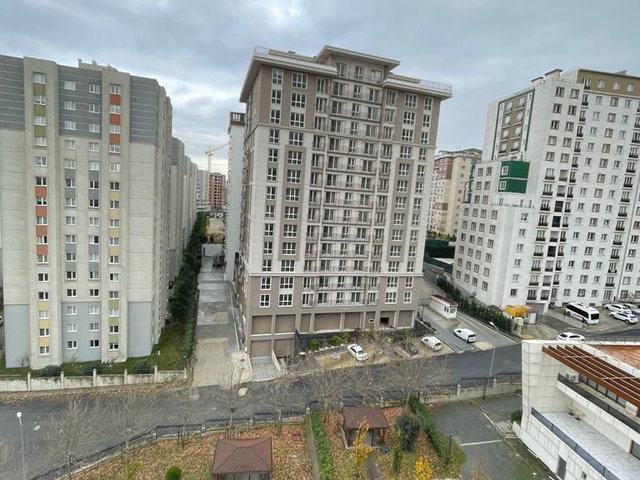 ESENYURT BARBAROS’TA BUTİK SİTE İÇİNDE 3+1, 120 M² NET, 10. KAT KİRALIK DAİRE