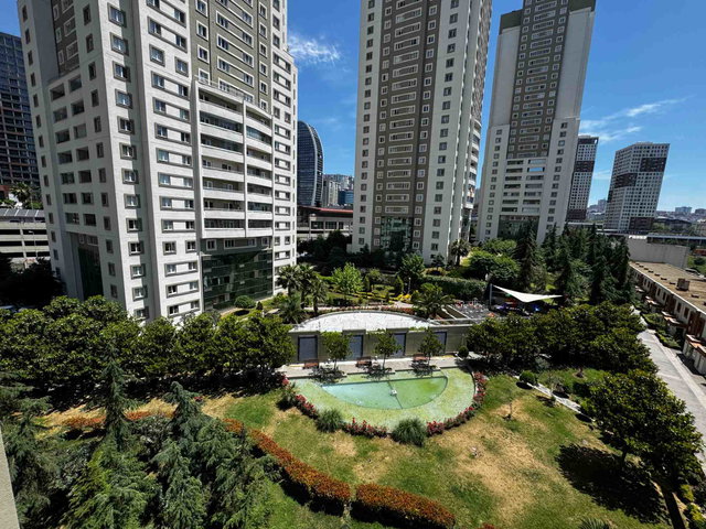 REGNUM DA KAPALI MUTFAK HAVUZ CEPHE 2+1 EŞYALI KİRALIK DAİRE
