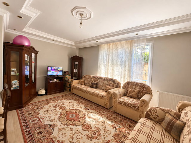 FIRSAT 2+1 DAİRE - GİRİŞ KATI - GÜVENLİKLİ SİTE İÇİNDE - OTOPARK