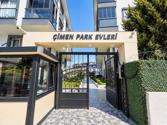 ÇIMENPARK SITESINDE 2+1 KAPALI OTOPARKLI KIRALIK 2 + 1 DAIRE