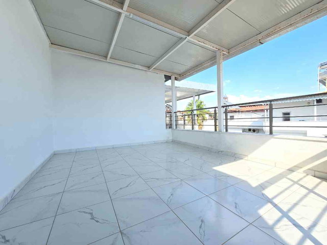 MANAVGAT'TA KİRALIK TRİBLEX VİLLA