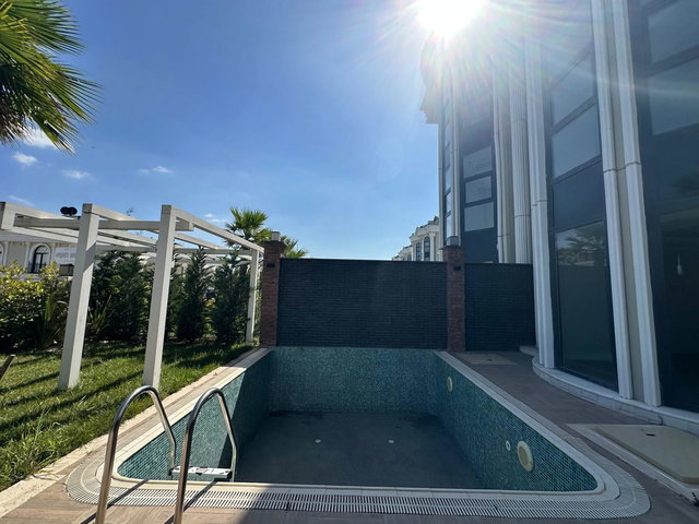 BÜYÜKÇEKMECE MİMAROBA BLUE SEA DENİZ MANZARALI 5+2 SATILIK VİLLA