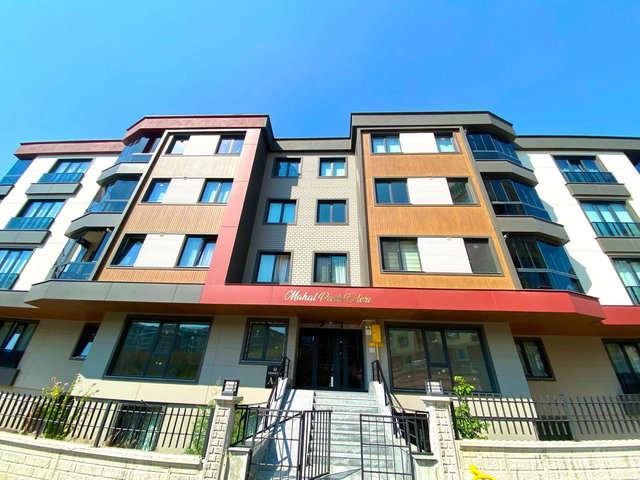 ATAKUM MEVLANA MAHALLESİNDE MAHAL PARK EVLERİNDE KİRALIK 1+1