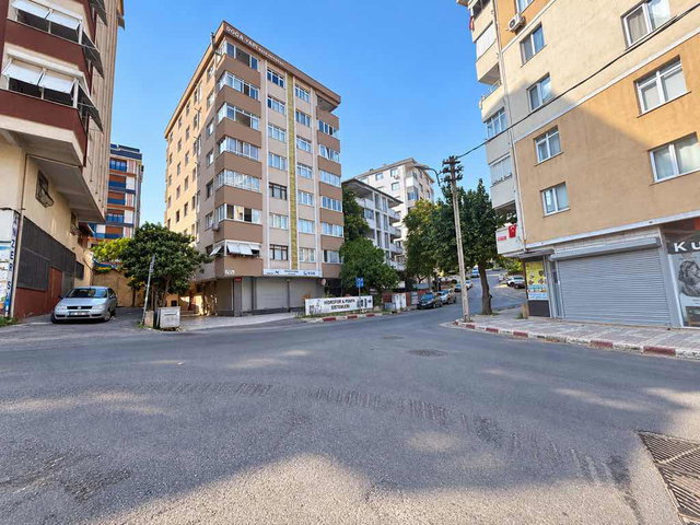 KARTAL KARLIKTEPE’DE DENİZ MANZARALI SATILIK 3+1