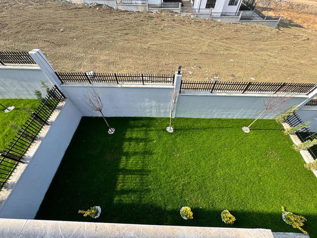 BAĞLICA'DA SATILIK VİLLA ULTRA LÜKS SIFIR  MÜSTAKİL ASANSÖRLÜ 5+2