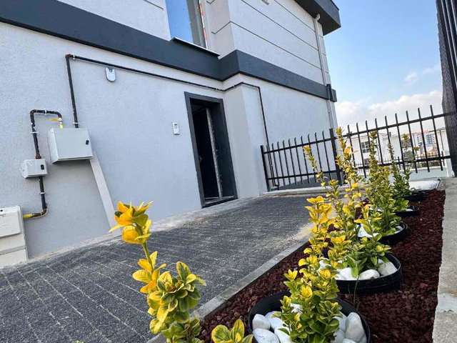 BAĞLICA'DA SATILIK VİLLA ULTRA LÜKS SIFIR  MÜSTAKİL ASANSÖRLÜ 5+2
