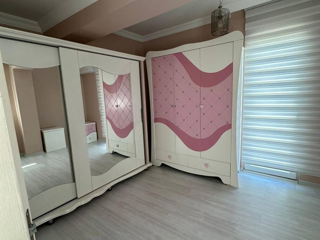 ILKO DA KIRALIK 3+2 VILLA