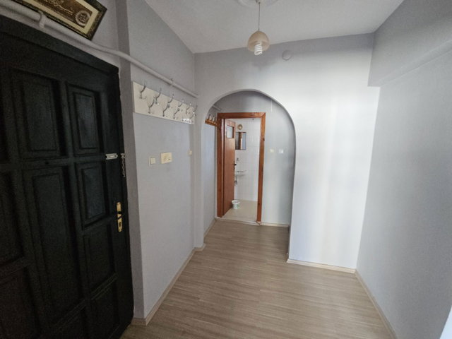 RE/MAX DREAM'DEN YENİKENT ASANSÖRLÜ ARA KAT 3+1 KİRALIK DAİRE