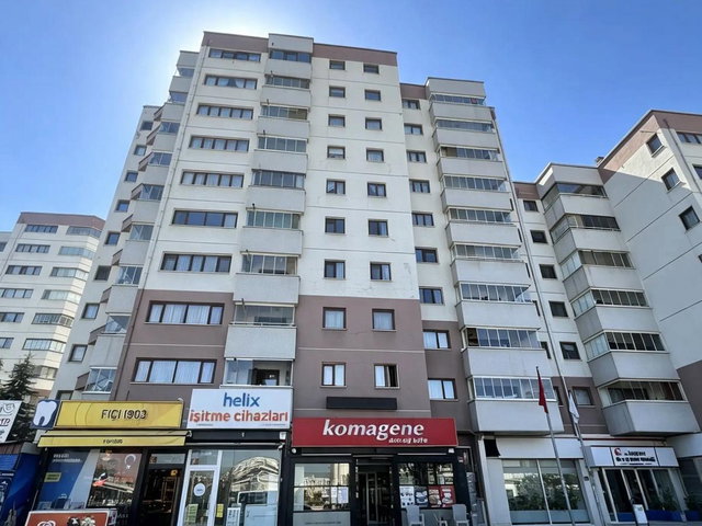 BATIKENT (BATI MERKEZ) METRO KARŞISINDA 3+1 SATILIK DAİRE