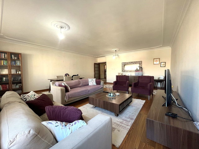 BATIKENT (BATI MERKEZ) METRO KARŞISINDA 3+1 SATILIK DAİRE