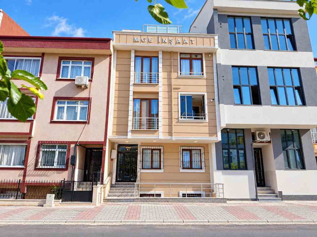 ATAŞEHİR’DE DOĞU-GÜNEY CEPHELİ 2+1 | BAHÇE KATI | BALKONLU | KREDİYE UYGUN