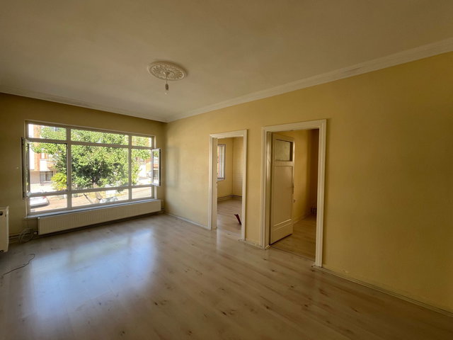 AYVALI MAHALLESİ ÇARŞAMBA PAZARI’NDA KİRALIK 3+1 DAİRE