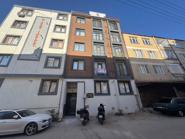 HACI İLBEY’DE FULL EŞYALI, BALKONLU 1+1 | YENİ BİNA, HEMEN TAŞINMAYA HAZIR