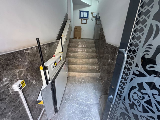 HACI İLBEY’DE FULL EŞYALI, BALKONLU 1+1 | YENİ BİNA, HEMEN TAŞINMAYA HAZIR
