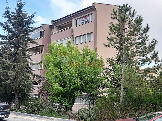 ÇAYYOLU ÇAMLIK SITESINDE 3+1 BAKIMLI - MANZARALI SITE DAIRESI...