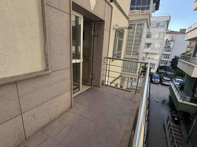 HARBİYE NİSAN SOKAK’TA EŞYALI KİRALIK 3+1 DAİRE