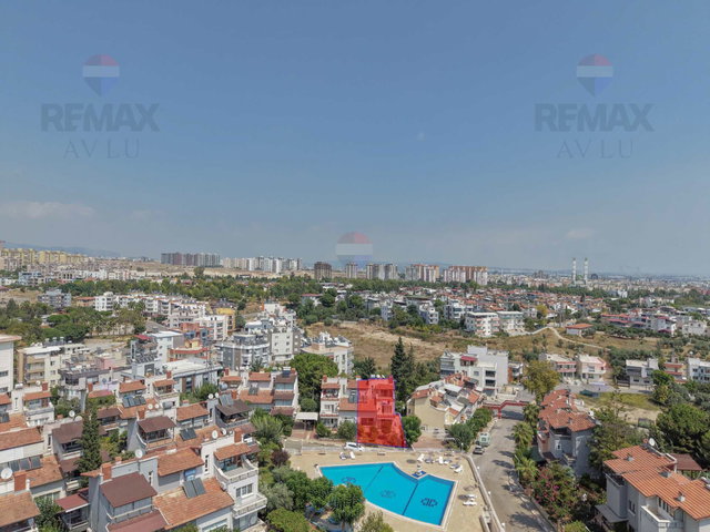 REMAX AVLU'DAN ÇAĞDAŞKENT BİRLİK VİLLALARI'NDA SATILIK 5+1 VİLLA