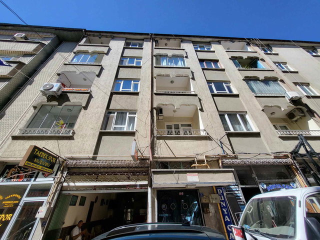 REMAX DEĞİŞİM-ŞEHİR MERKEZİ İZZETPAŞA MAH.DE SATILIK 3+1 DAİRE