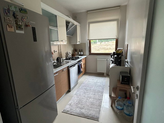 TUZLA EMLAK KONUYLARINDA TEMİZ BOLKONLU 3+1 KİRALIK DAİRE
